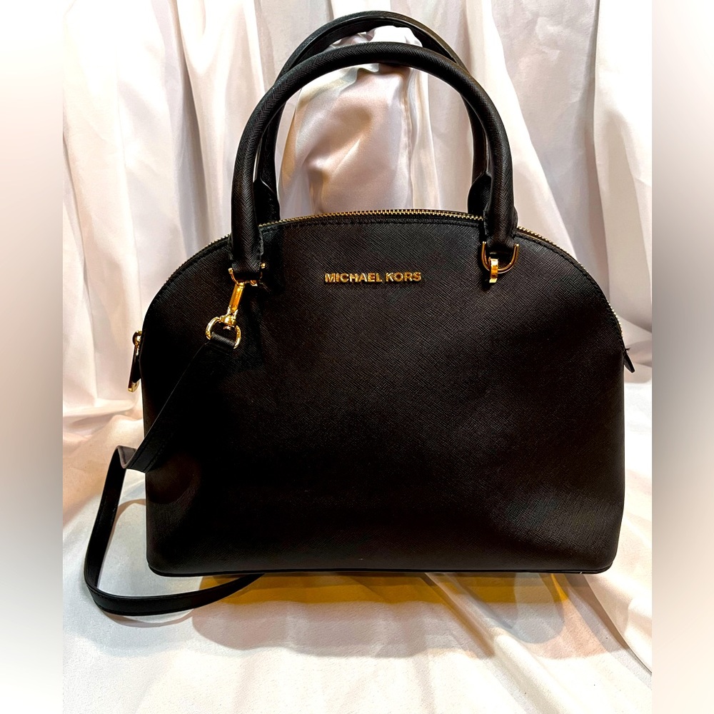 Michael Kors Dome Handbag